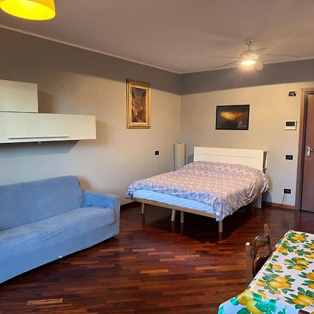 Ampio Monolocale Appartement Brescia Buitenkant foto